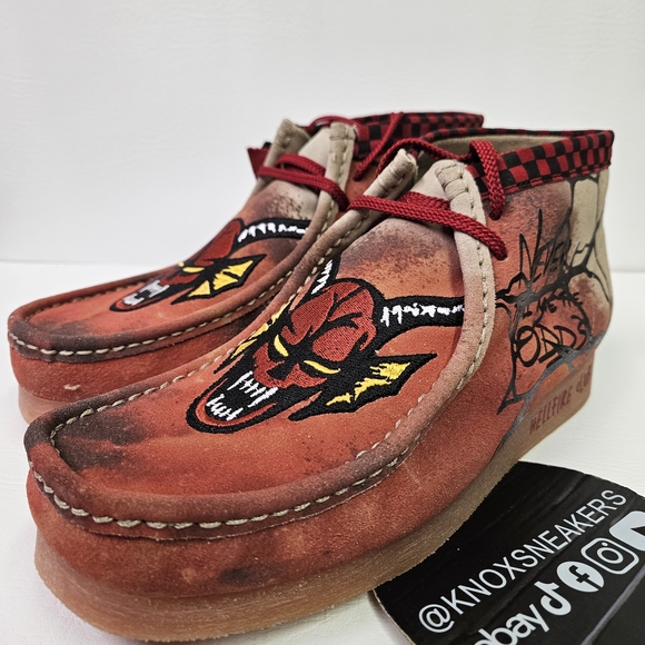 Rare Clarks Originals Wallabee Evo Stranger Things Hellfire Club Men's Size 11